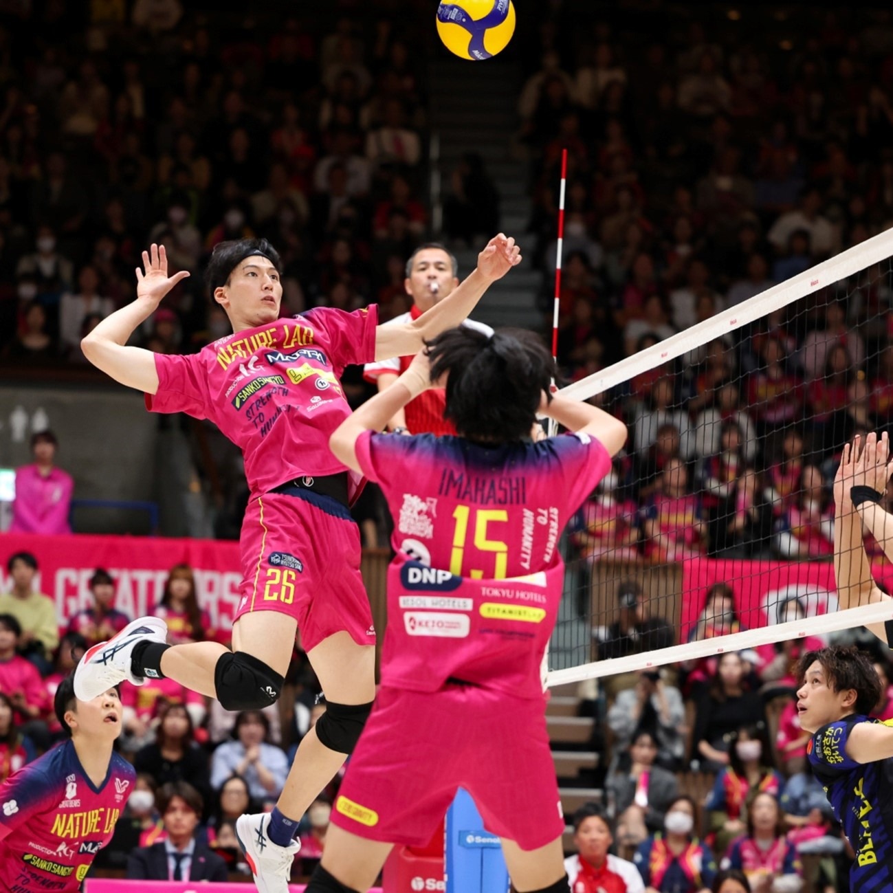 NBA ｜ 马尔卡宁砍下32分 爵士成功复仇湖人